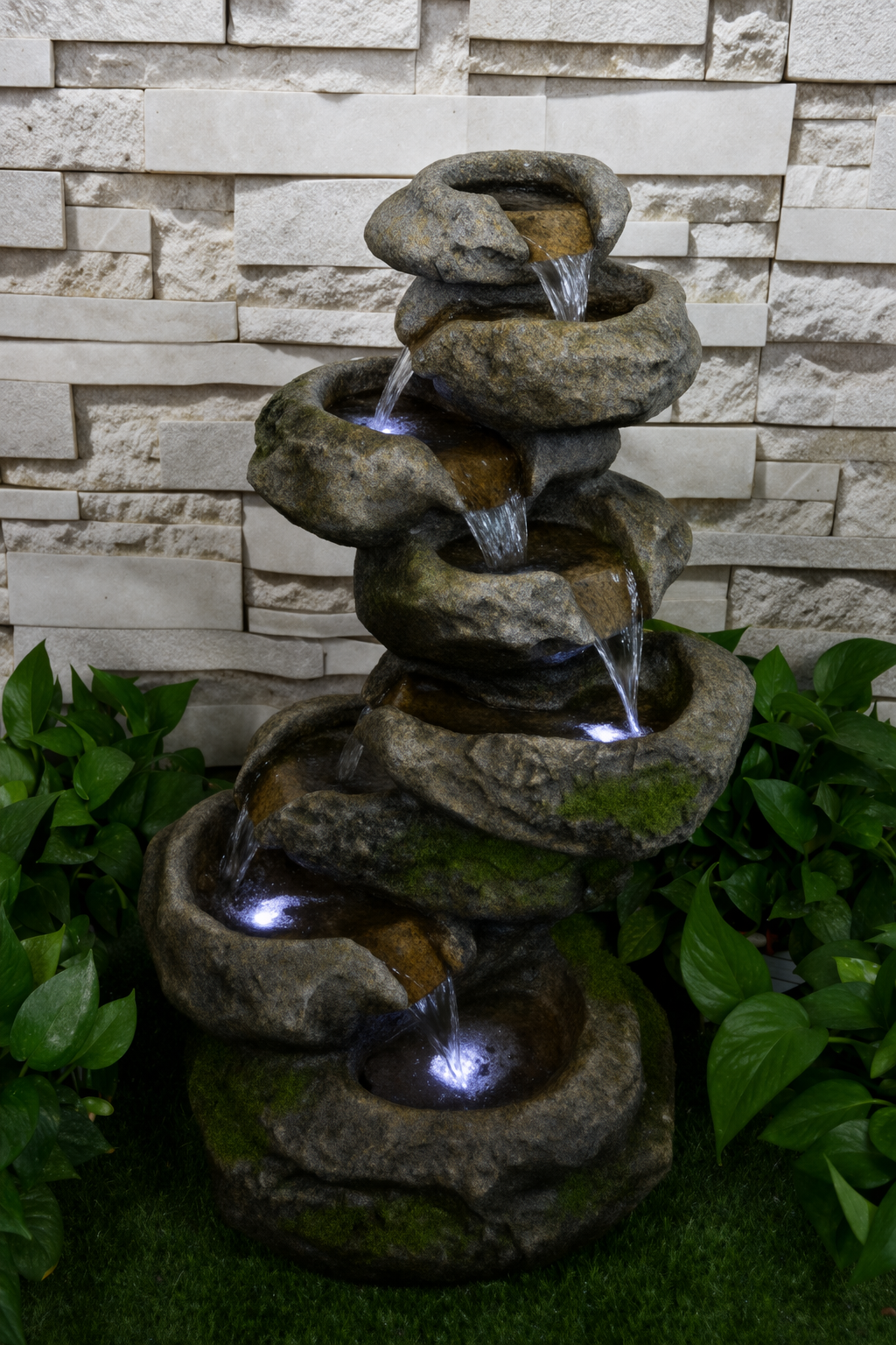 SF25. ROCK WATER FOUNTAIN FF52032