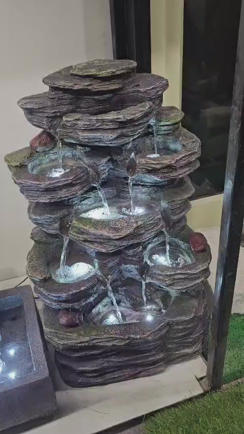 61.6 STEP STONE FOUNTAIN